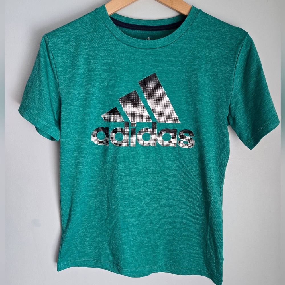 🎁 ADIDAS Kid's Green T-Shirt